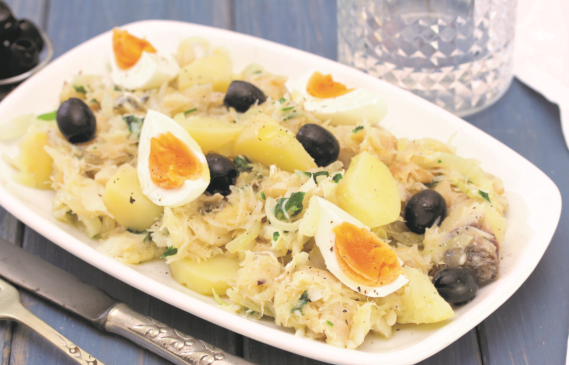 Bacalhau Estrugido Com Batata E Ovo à Moda Do Flávio