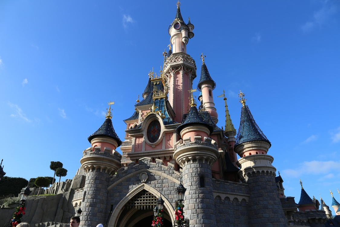 E esta? Algarve pode ter um parque de diversões como a Disneyland!
