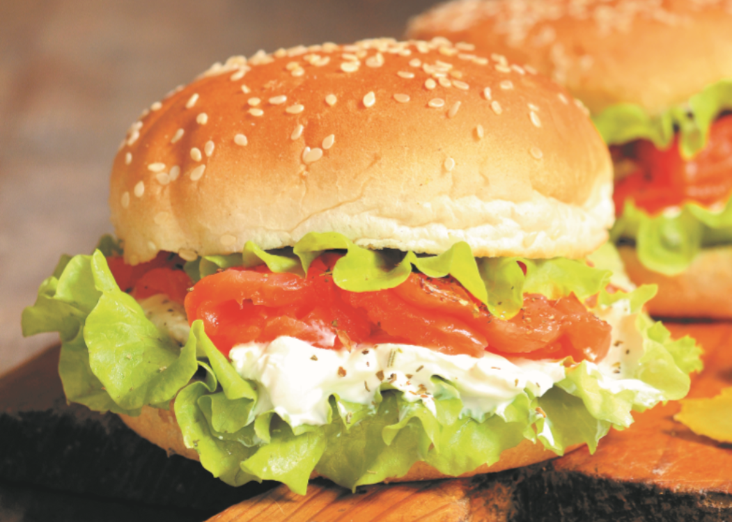 Hambúrguer de salmão fumado