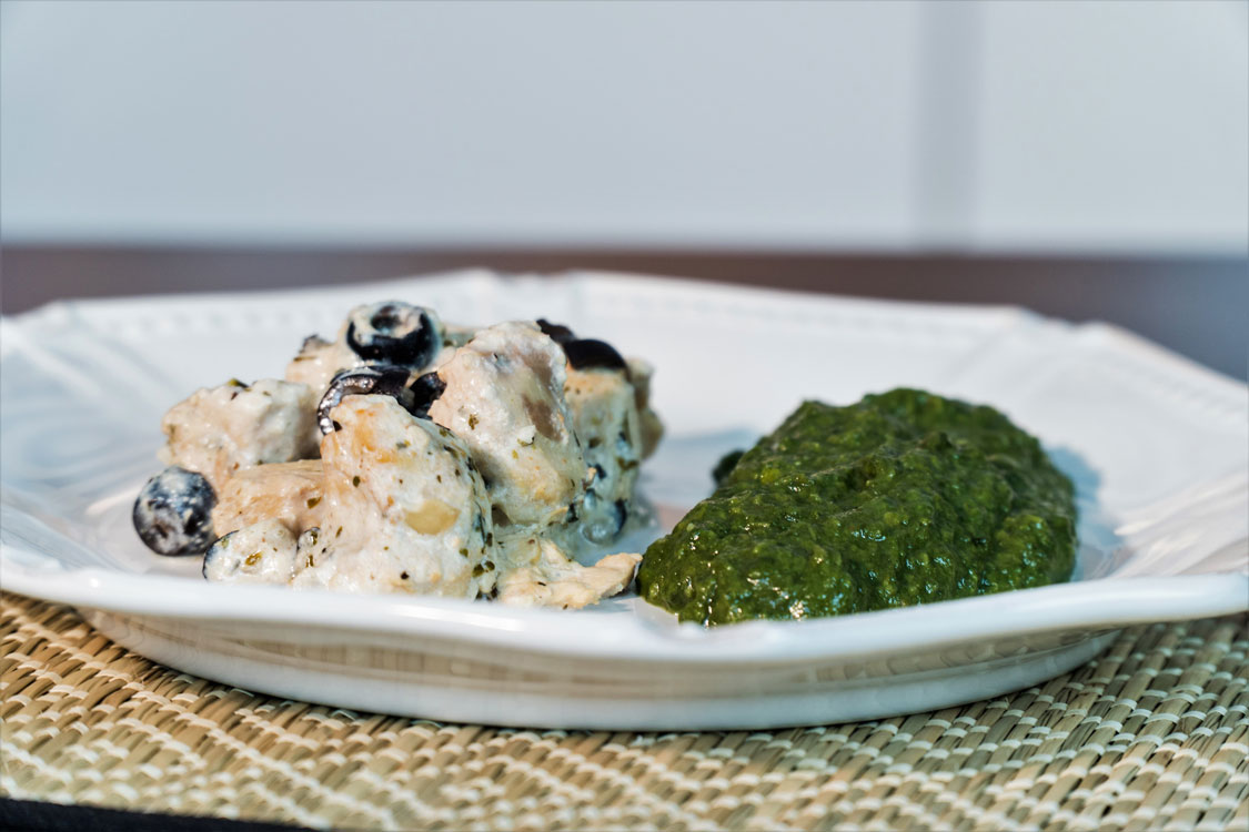 Frango à grega com esparregado