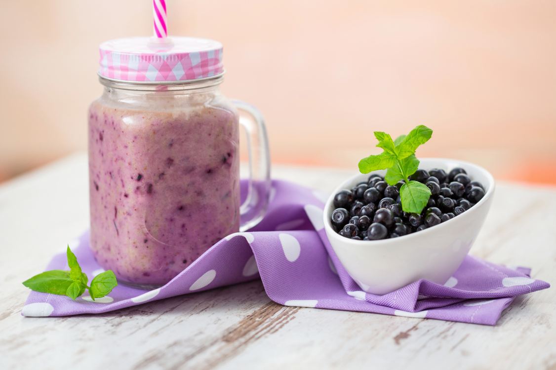 Receita de smoothie de mirtilos e aveia
