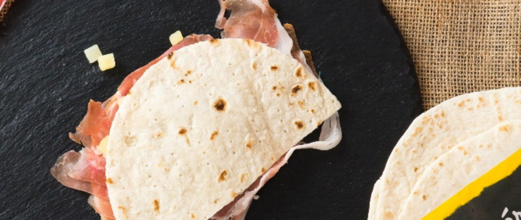 Wrap de presunto e parmesão