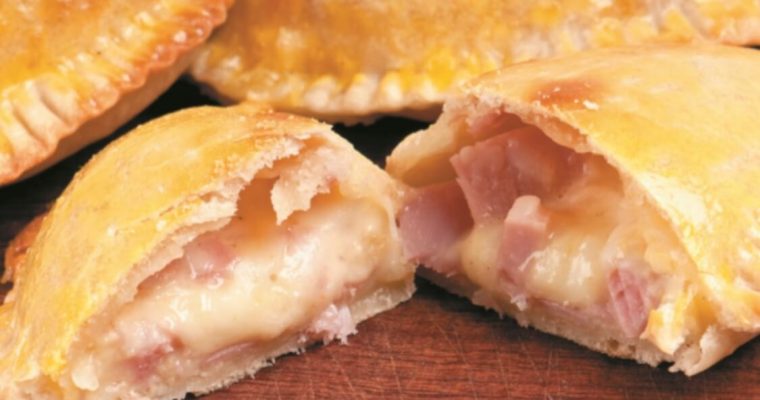 Pastéis de queijo e fiambre: têm um aspeto e um sabor deliciosos!