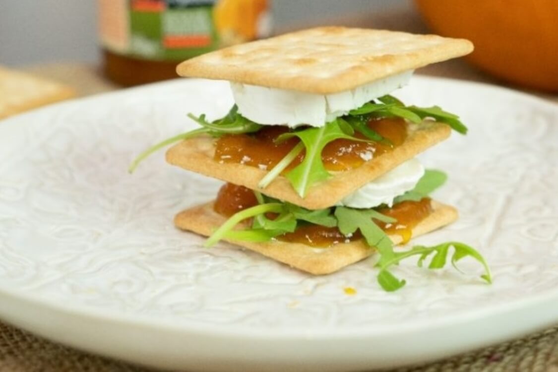 Mil-folhas de queijo de cabra e abóbora: uma rica entrada saborosa e light!