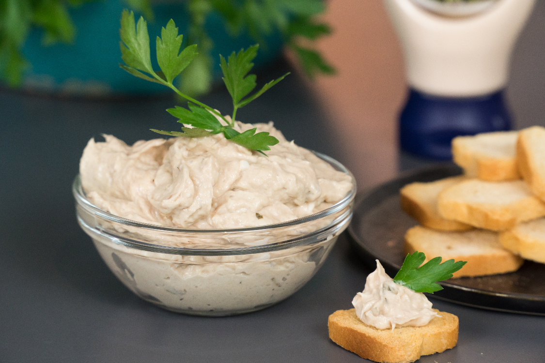 Paté de frango: com umas tostas, quem resiste a este petisco?