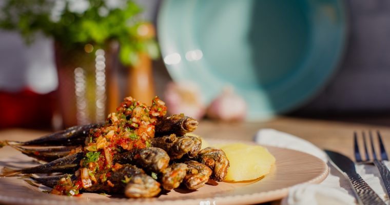 Chicharro com molho de vilão, uma receita típica açoriana!