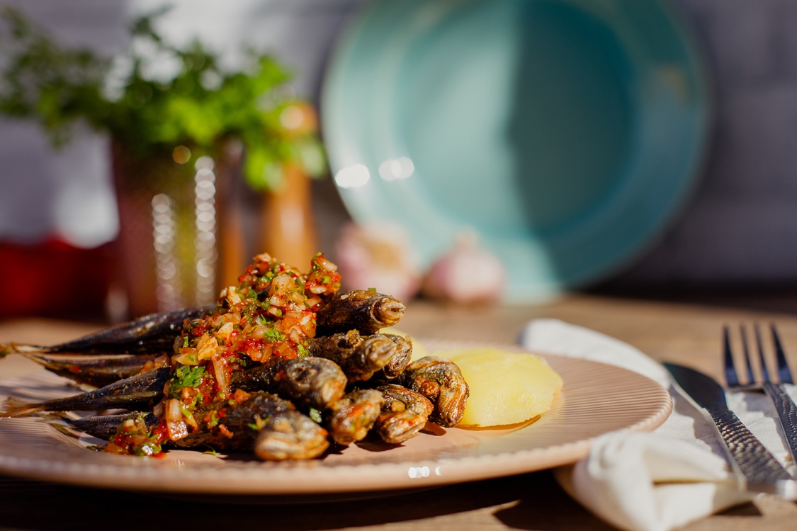 Chicharro com molho de vilão, uma receita típica açoriana!