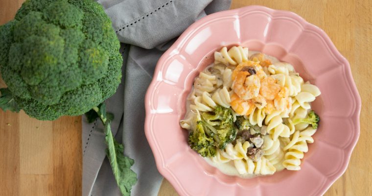 Este fusilli de camarão tem um sabor inesquecível!