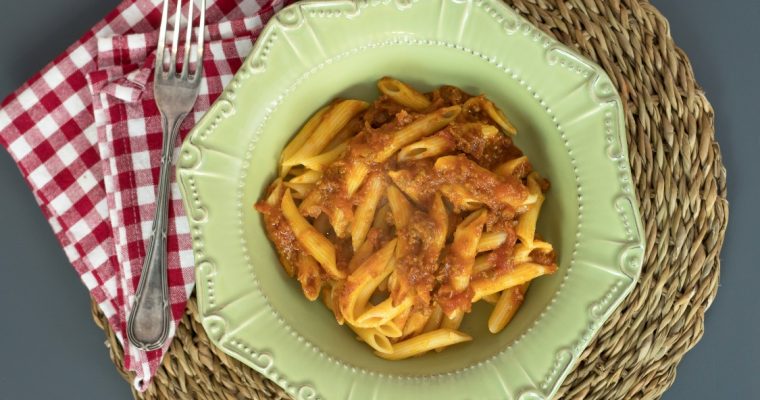 Penne à bolonhesa de soja: um prato rico em nutrientes!