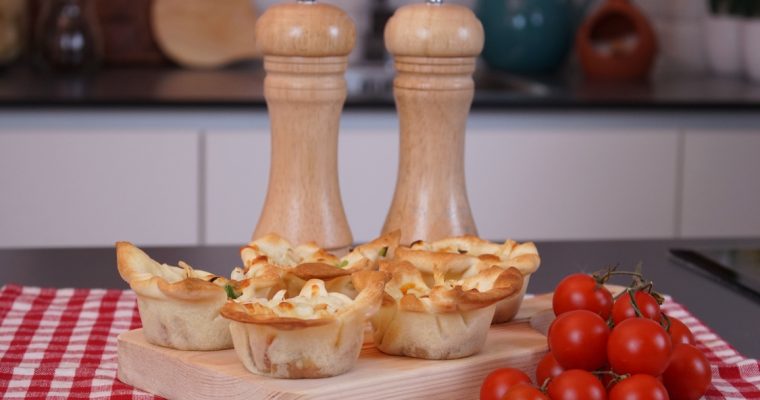 Mini pizzas: uma receita deliciosa para aproveitar as sobras de carne!