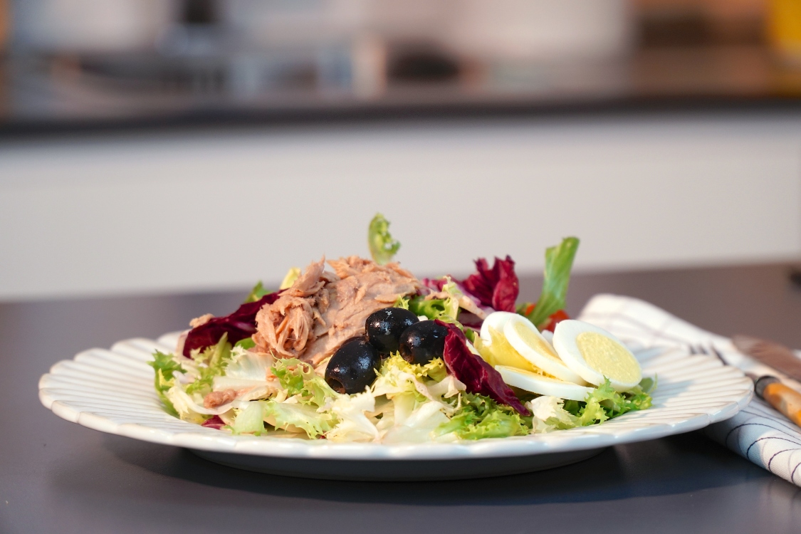 Salada de atum: uma ótima receita para levar para a praia!