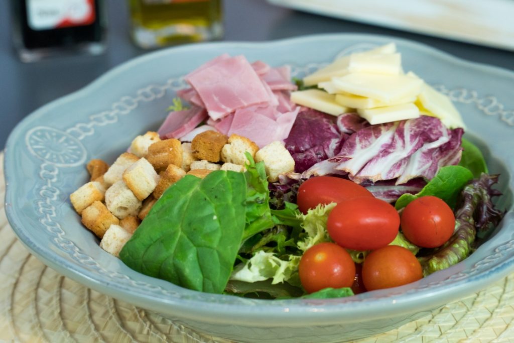 Salada Mista: Uma Receita Saudável, Deliciosa E Refrescante!