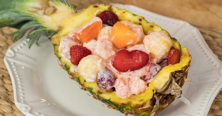 Salada de abacaxi com gambas: um prato criativo e saudável!