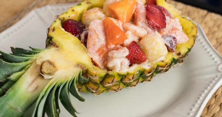 Salada de abacaxi com gambas: um prato criativo e saudável!