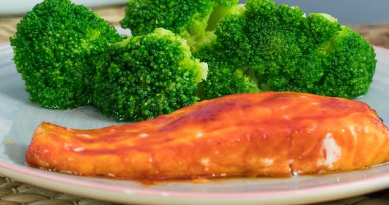 Salmão ao pimentão: um prato com um sabor marcante!