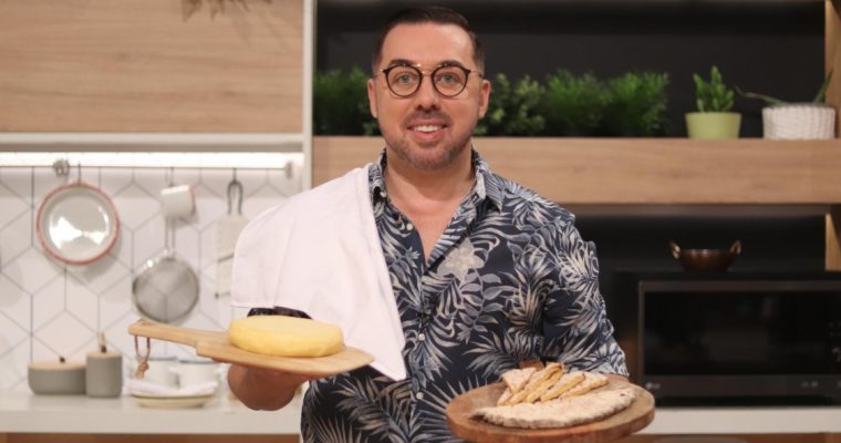 Bolo de Milho do Pico: muito fácil de se fazer e delicioso!