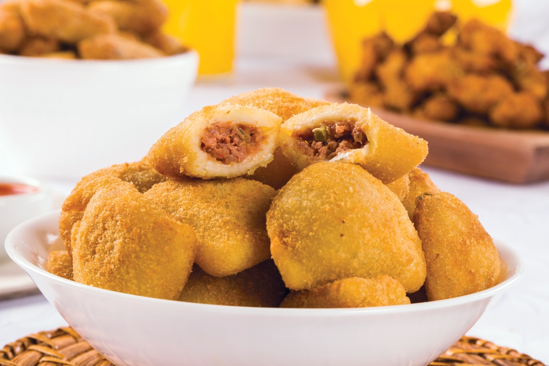 Rissóis de carne: um petisco que nunca falha!
