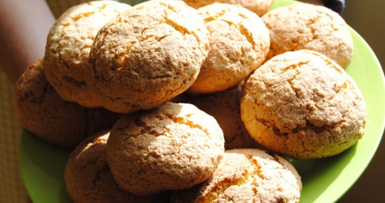 Quem ainda cumpre a tradição do pão por Deus?