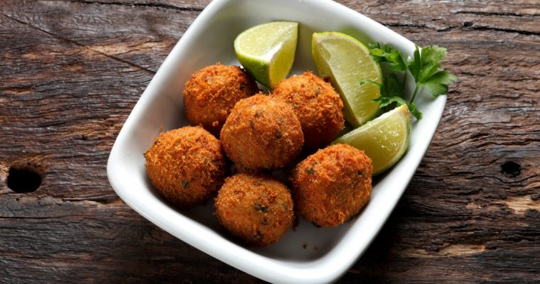 Bolinhas de bacalhau e batata-doce: uma entrada para a ceia de Natal!