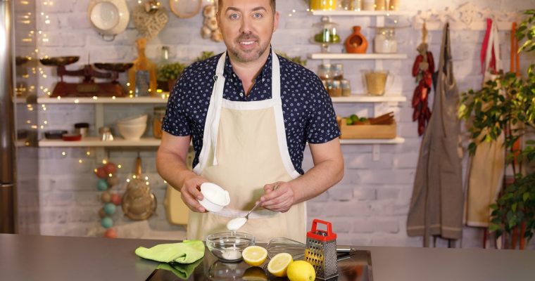 Mousse express de limão: não vai perder tempo a preparar este doce!