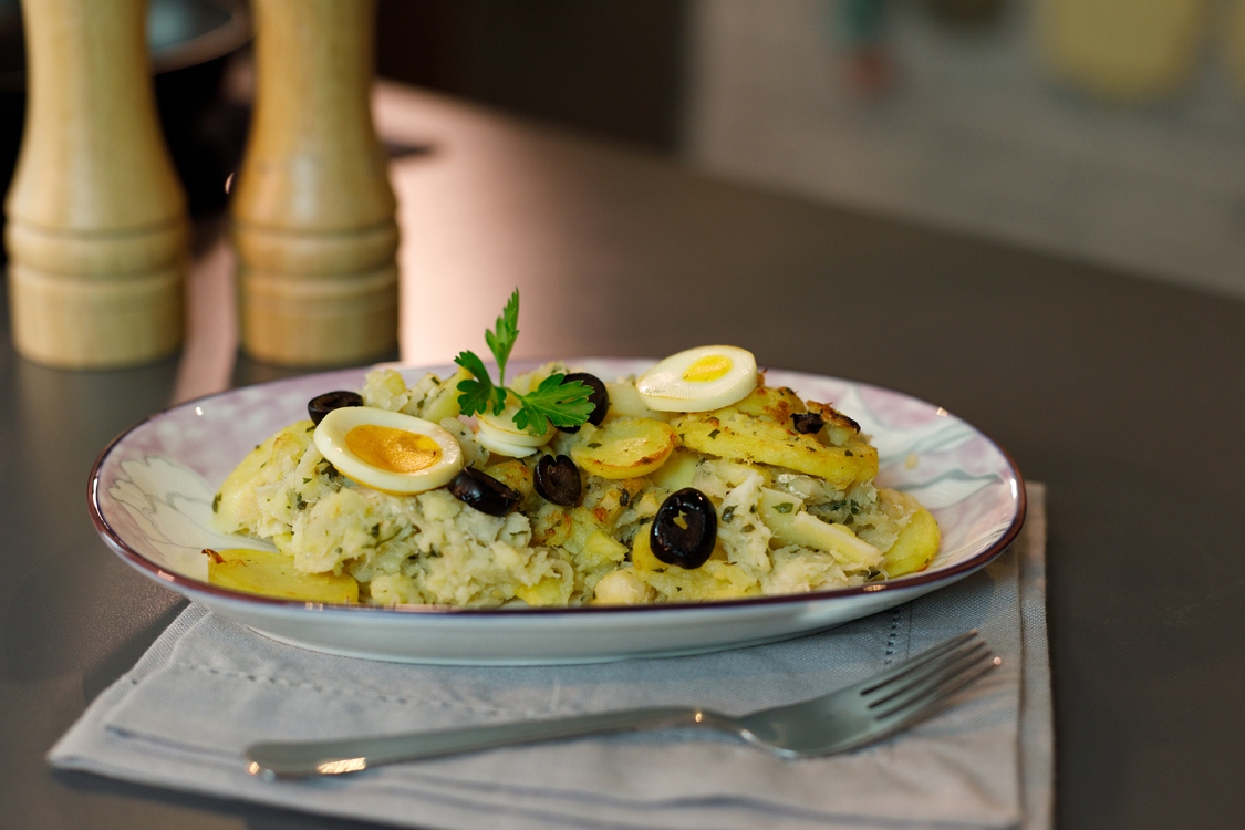 Bacalhau à Gomes de Sá: uma delícia!