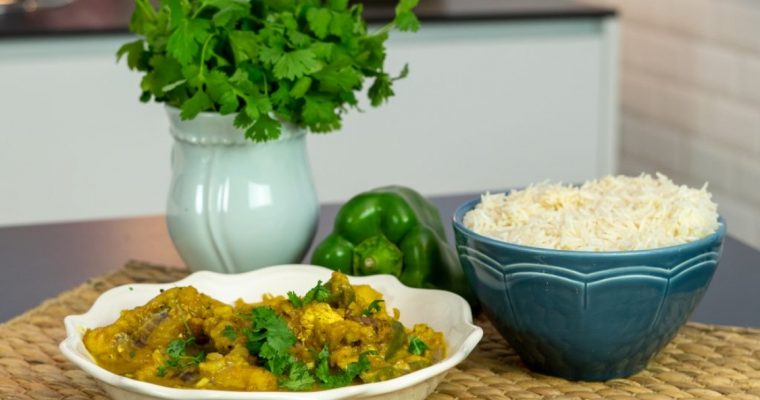 Caril de bacalhau: primeiro estranha-se… depois devora-se!