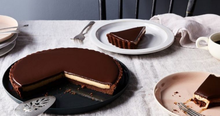 Tarte vegan de chocolate e manteiga de amendoim