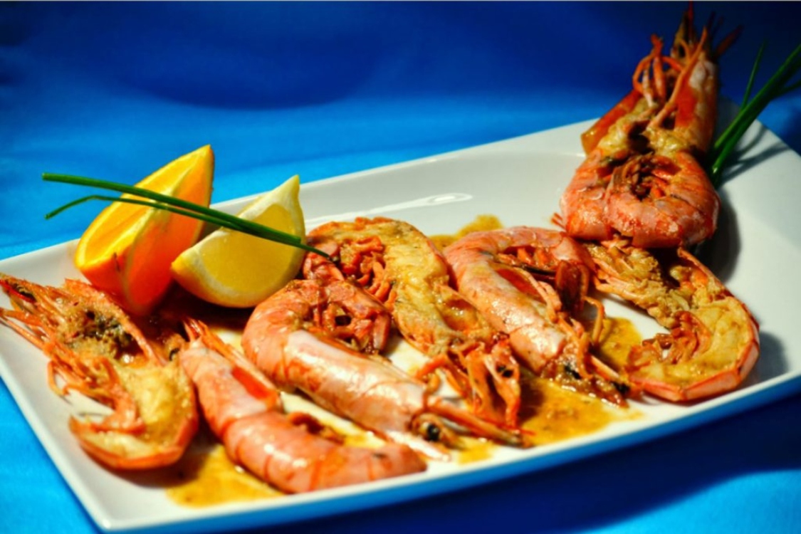Camarão com manteiga de alho