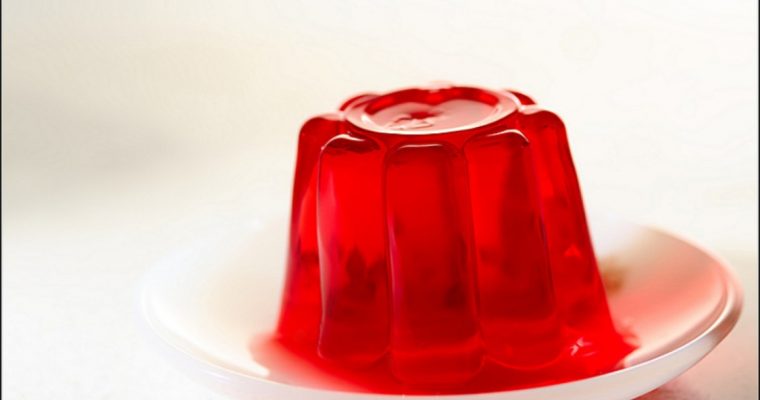 Receita de gelatina de morango: para dar as boas-vindas ao verão!