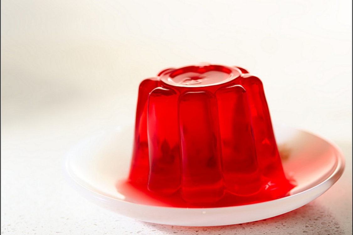 Receita de gelatina de morango: para dar as boas-vindas ao verão!