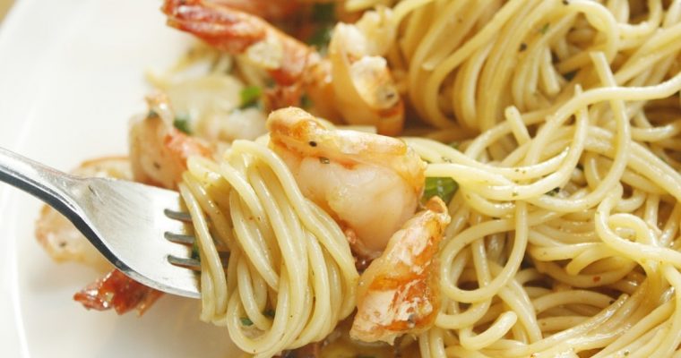 Receita de esparguete com camarão