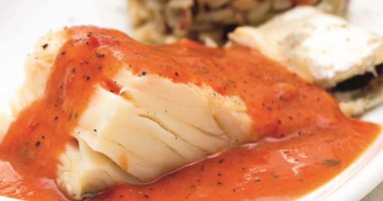 Bacalhau com molho de tomate